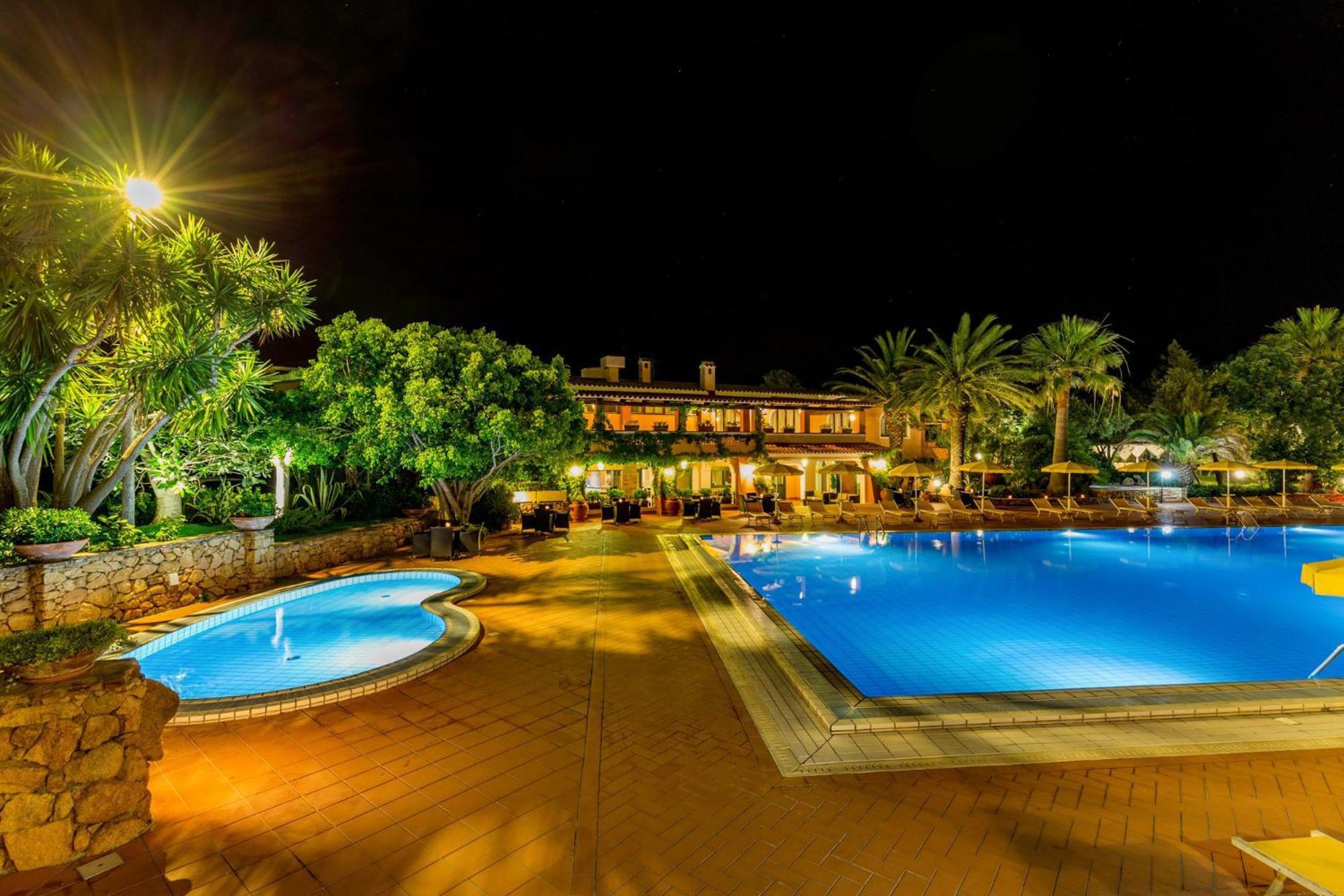 Villaggio Cala Ginepro Resort & Spa Orosei Exterior foto