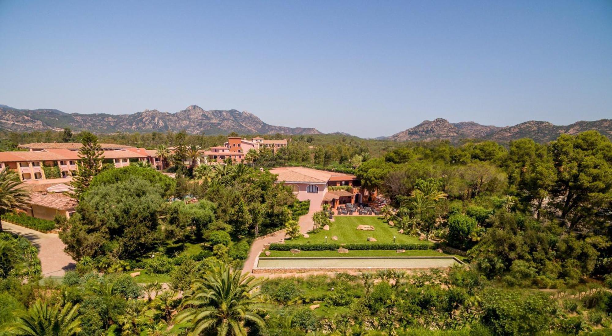 Villaggio Cala Ginepro Resort & Spa Orosei Exterior foto